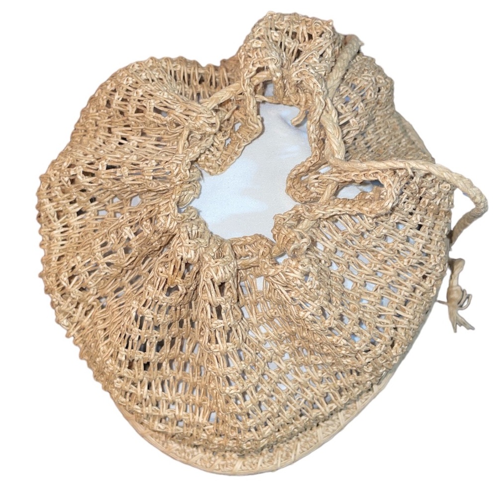 By Simon Made in Japan Cinch Top Woven Natural Fiber Basket - Picture 4 of 9